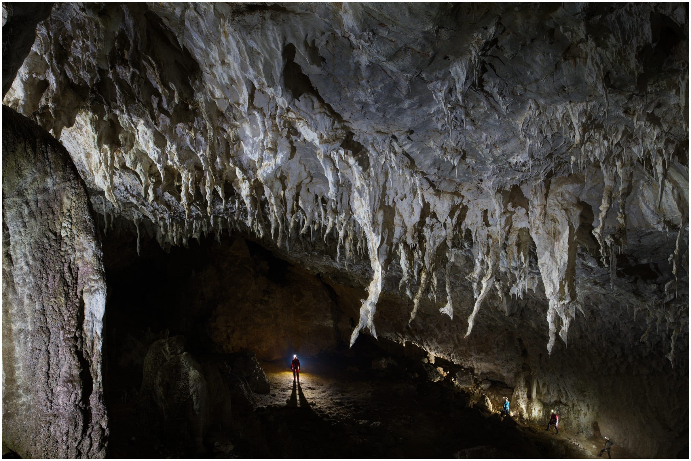 Explorare în peșteră, tur clasic